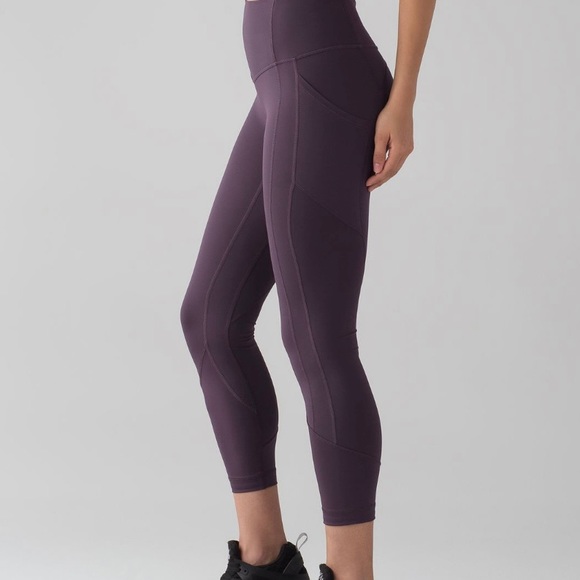 lululemon athletica Pants - Sz6 Lululemon All The Right Places Crop II in Black Currant in VGUC